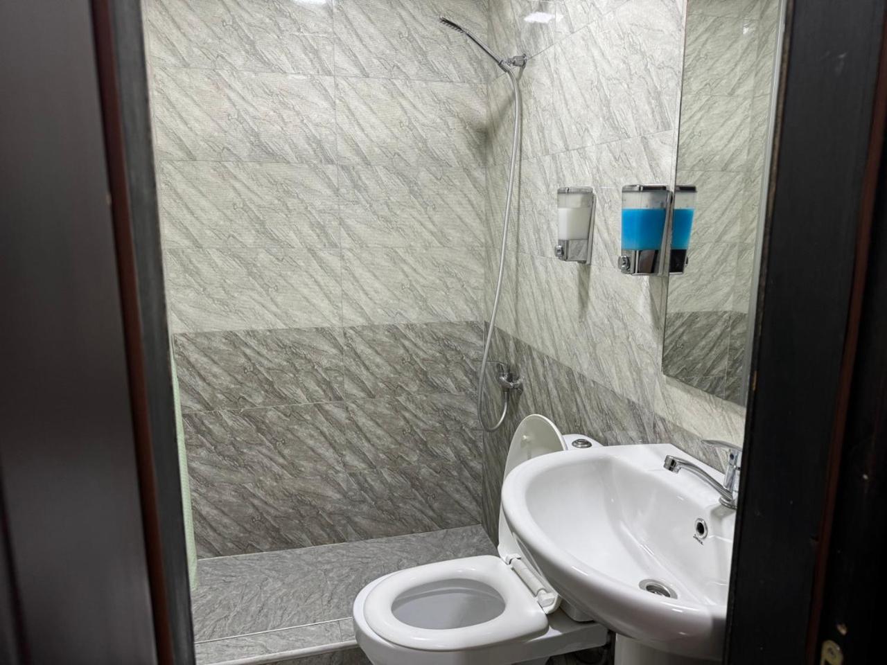 Hotel Skib Тбілісі Екстер'єр фото