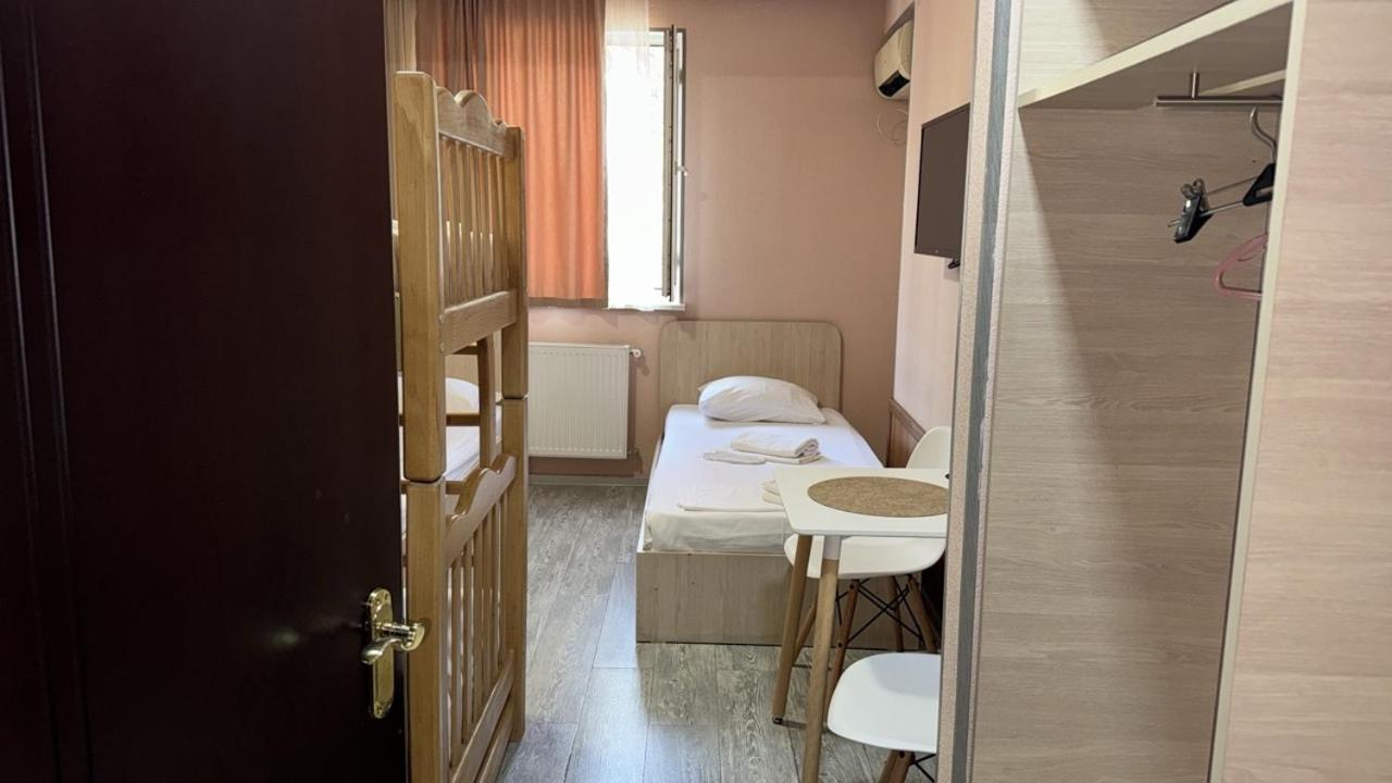 Hotel Skib Тбілісі Екстер'єр фото